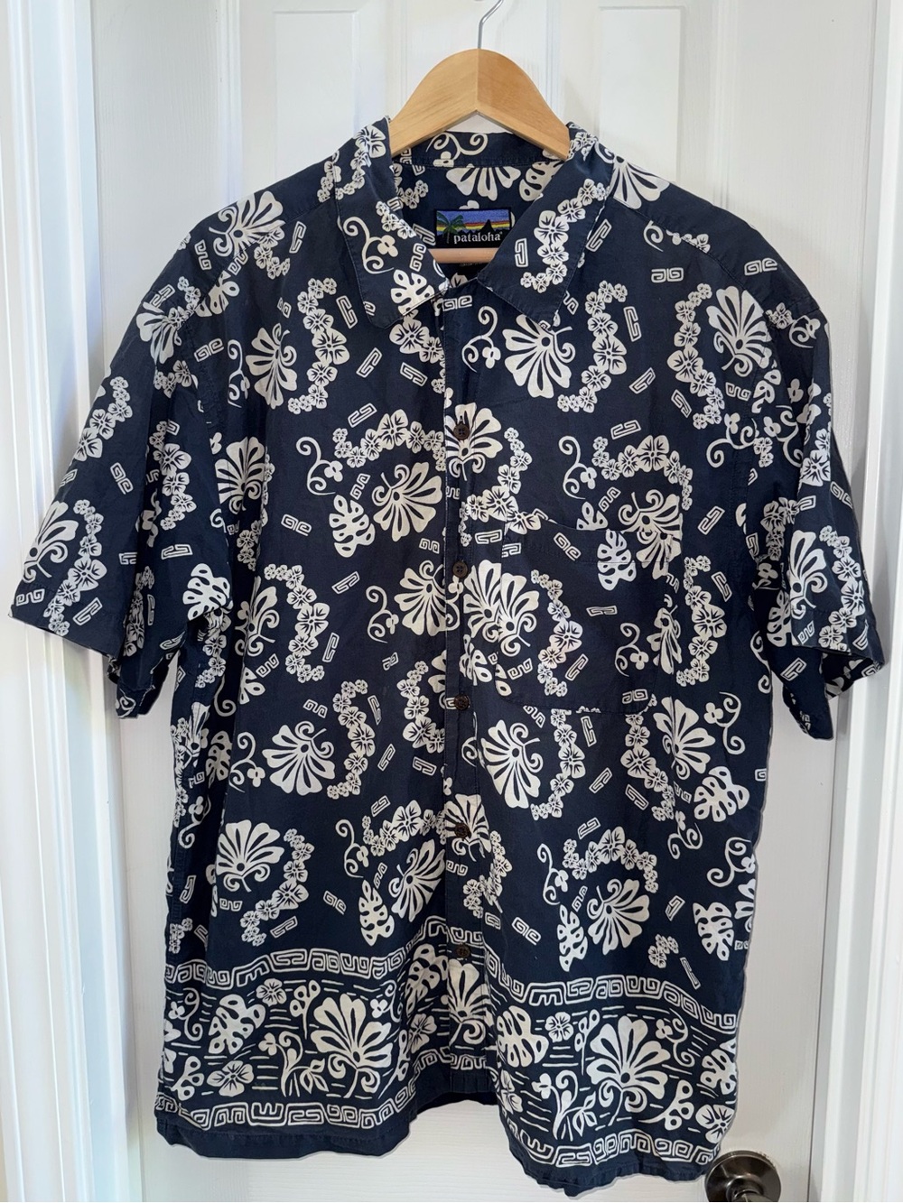 vintage patagonia Hawaiian Hibiscus Short Sleeve Button Up  Shirt XL Classic